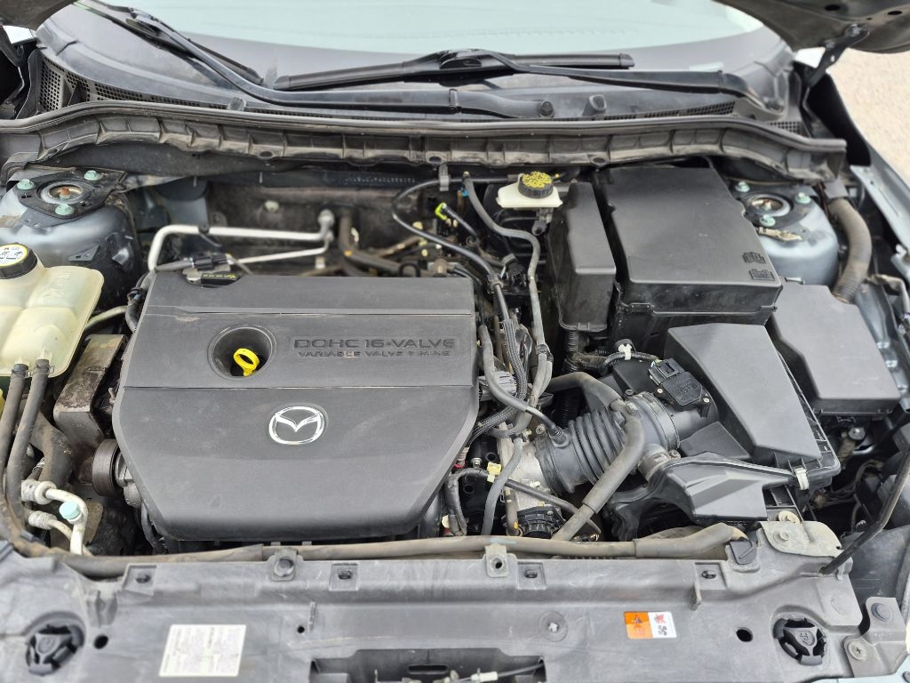 Mazda MAZDA3 i Sport 4-Door 2012