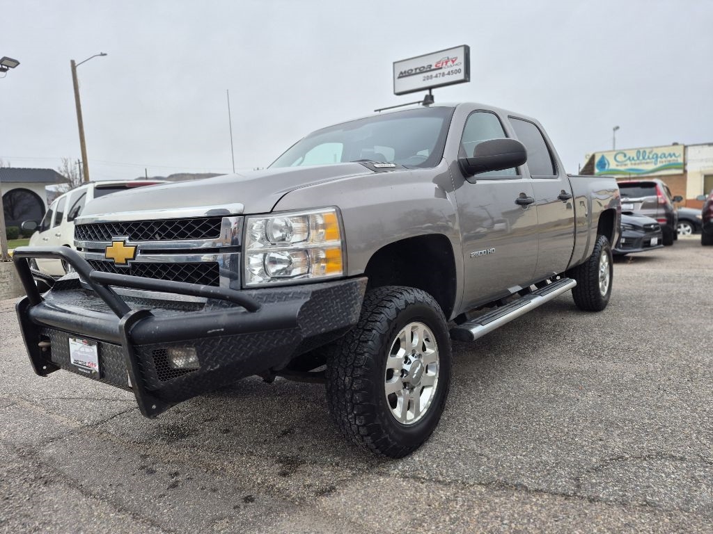 Chevrolet Silverado 2500HD LT Crew Cab 4WD 2013