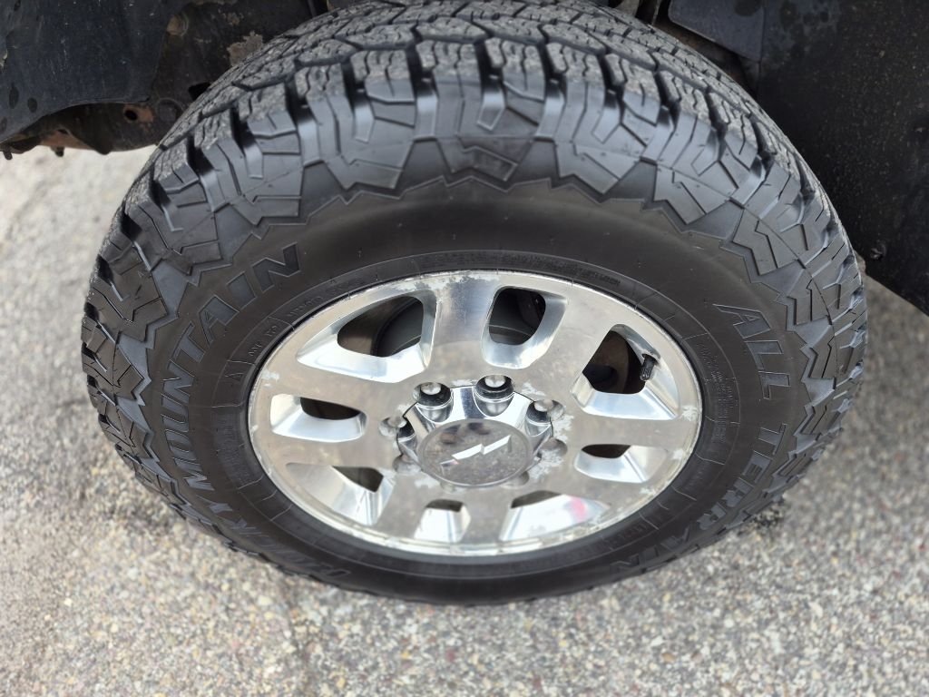 Chevrolet Silverado 2500HD LT Crew Cab 4WD 2013