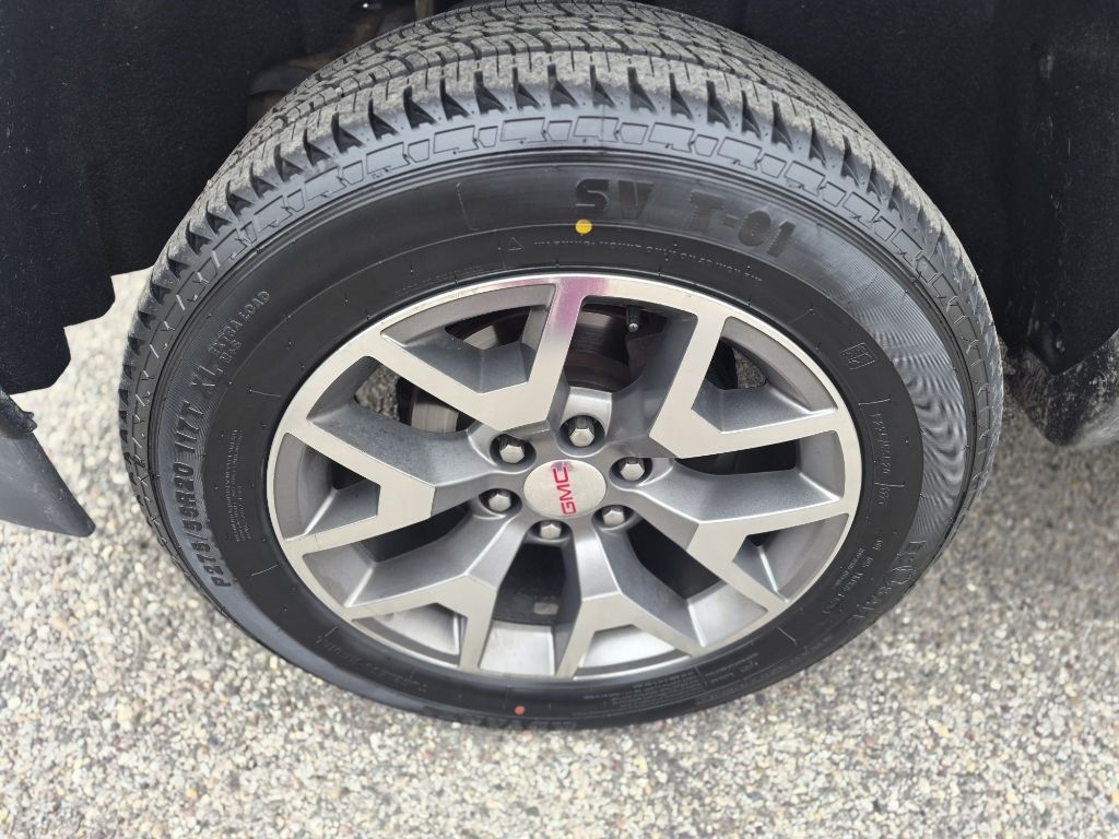 GMC Sierra 1500 SLT Crew Cab Short Box 4WD 2017