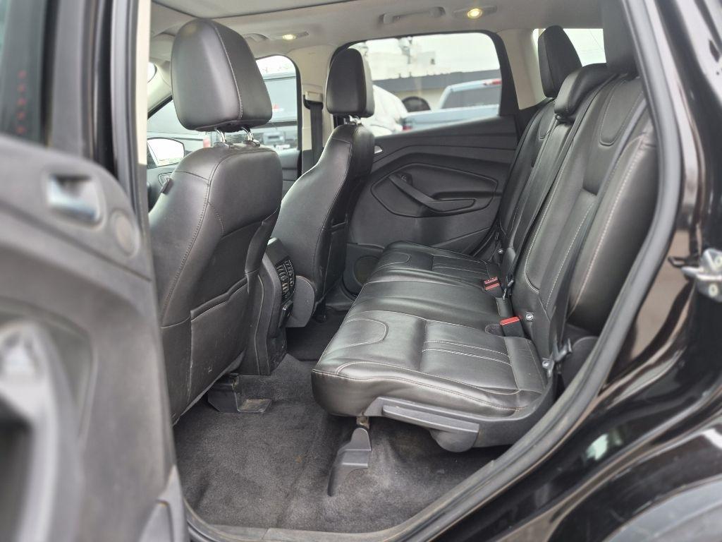 Ford Escape Titanium 4WD 2013