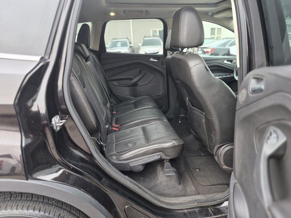 Ford Escape Titanium 4WD 2013