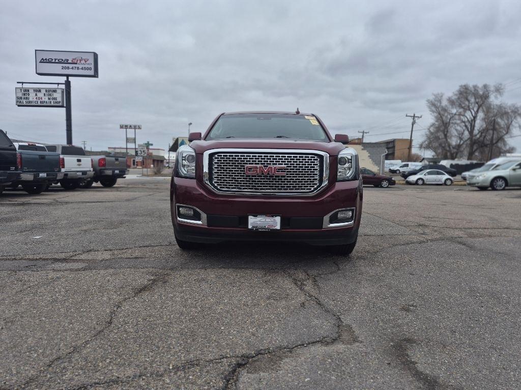 GMC Yukon XL Denali 4WD 2017