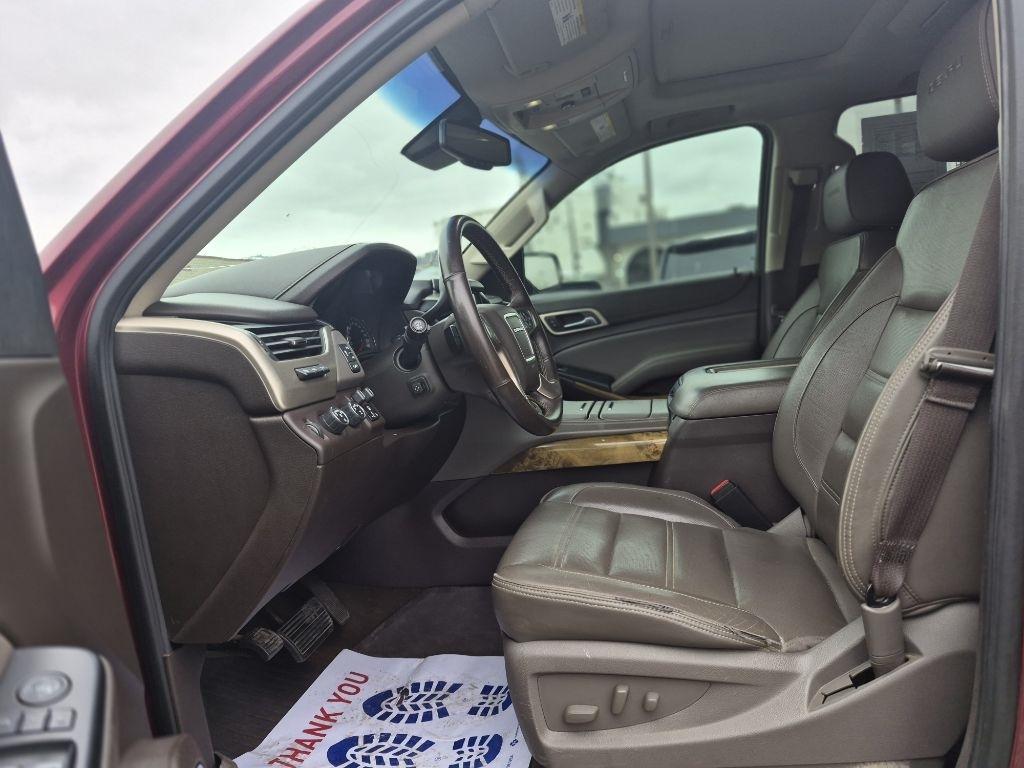 GMC Yukon XL Denali 4WD 2017