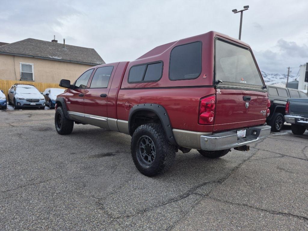 Dodge Ram 1500 Laramie Mega Cab 4WD 2008