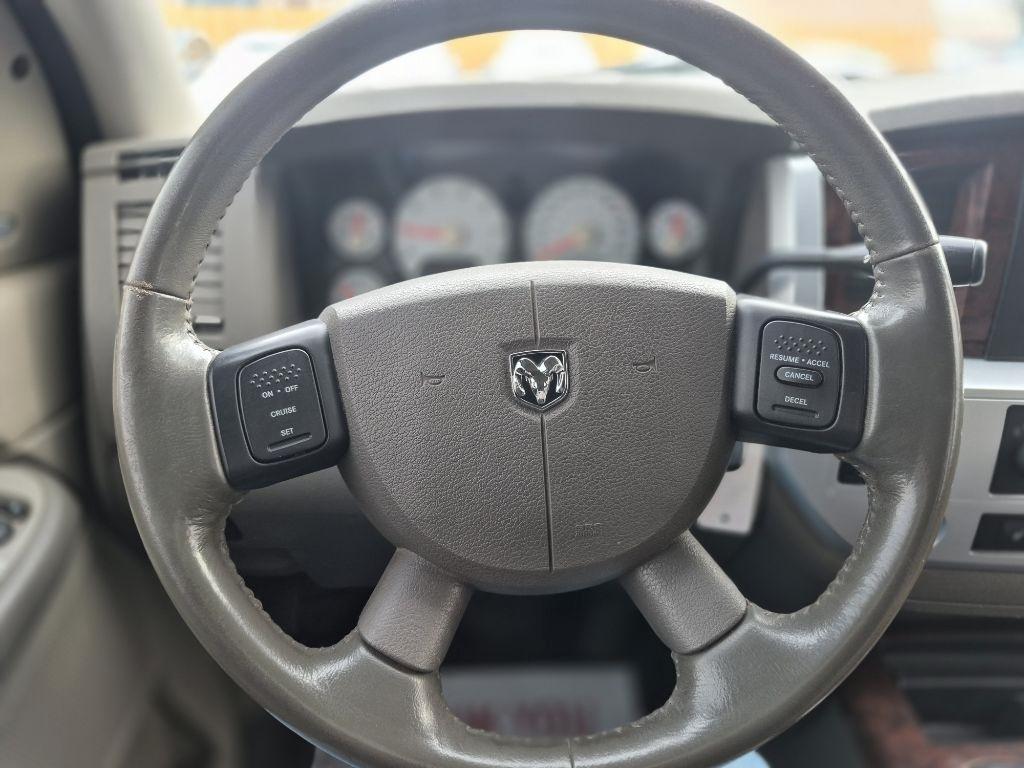 Dodge Ram 1500 Laramie Mega Cab 4WD 2008