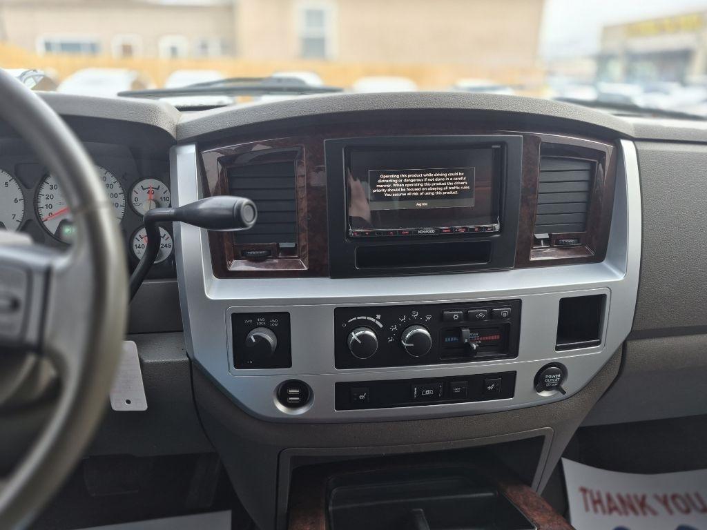 Dodge Ram 1500 Laramie Mega Cab 4WD 2008