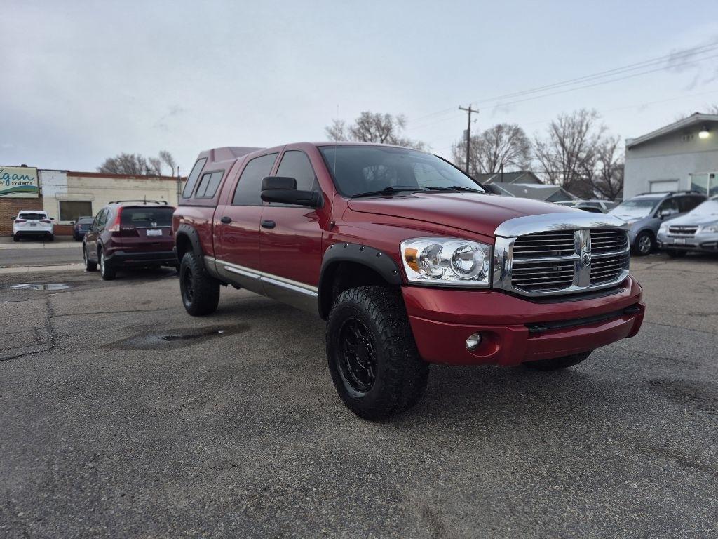 Dodge Ram 1500 Laramie Mega Cab 4WD 2008