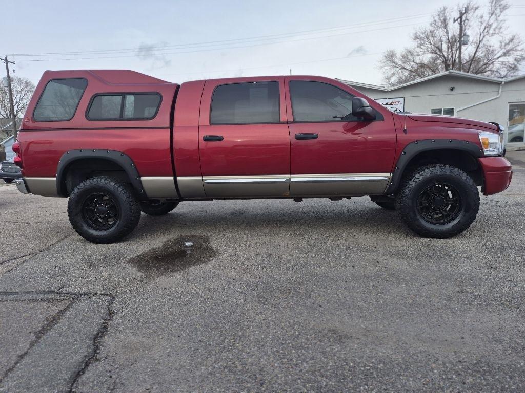 Dodge Ram 1500 Laramie Mega Cab 4WD 2008