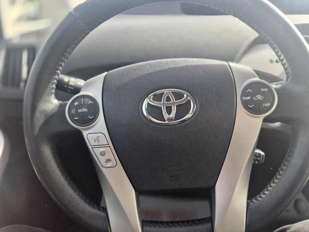 Toyota Prius Three 2014