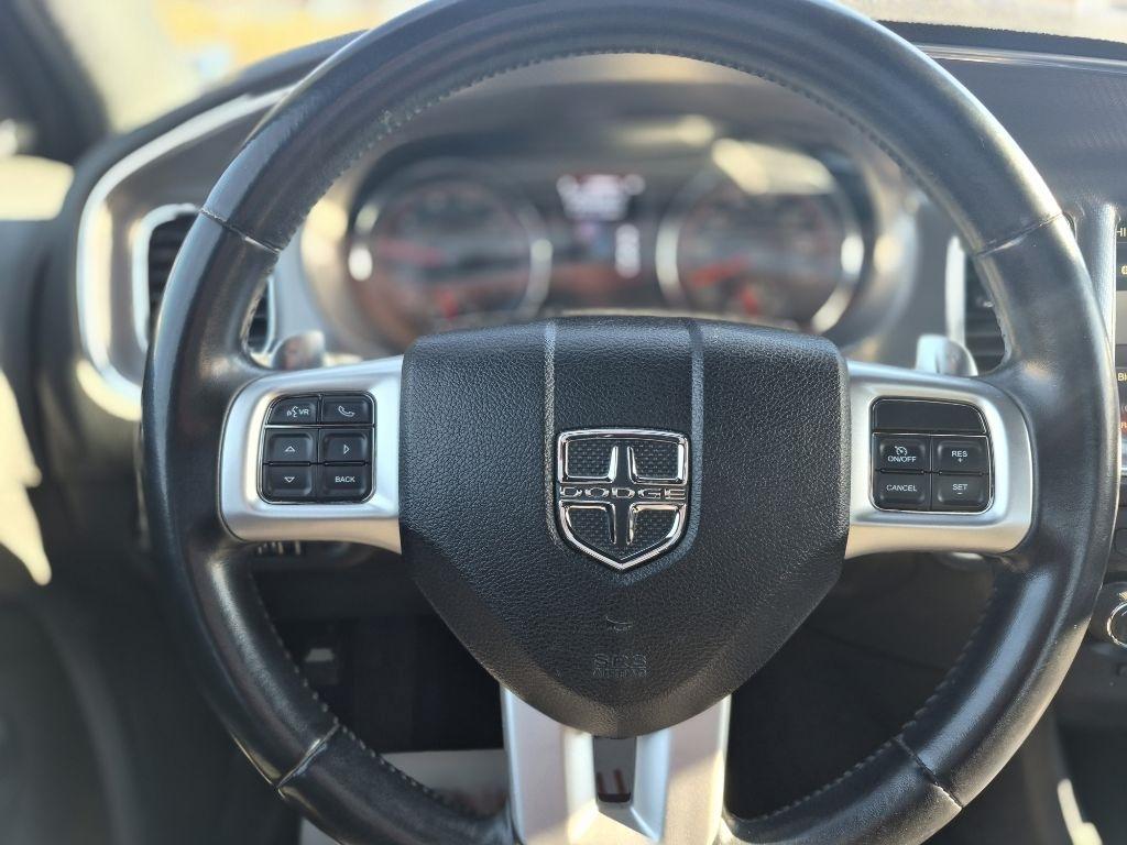 Dodge Charger SXT 2012