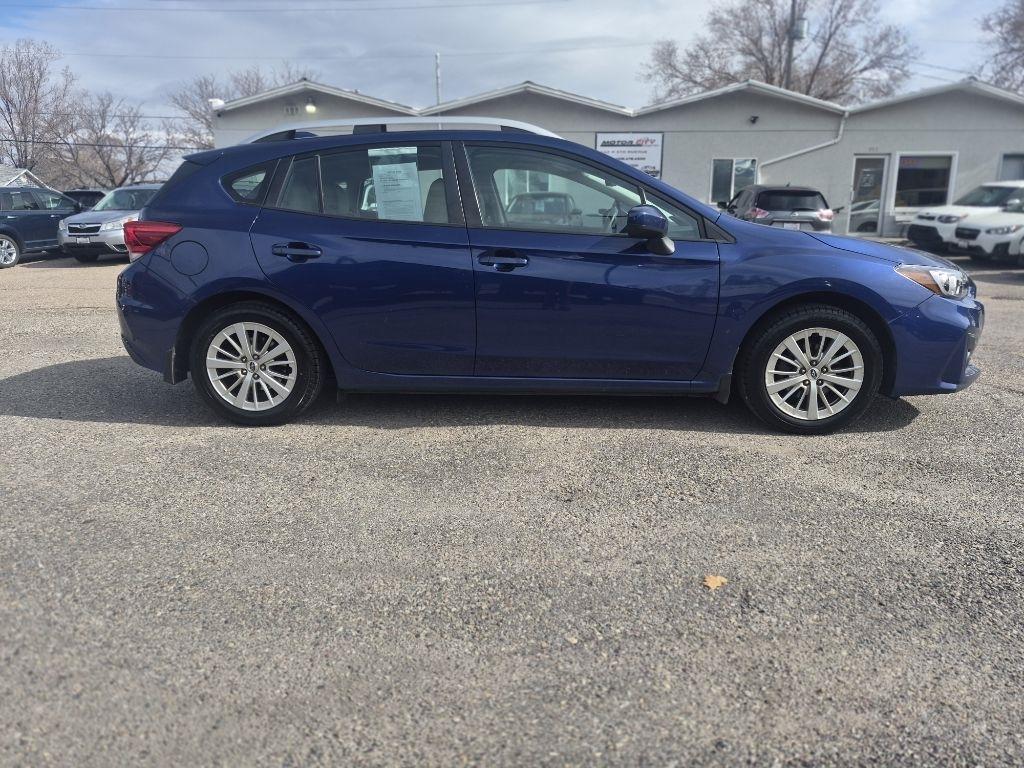 Subaru Impreza 2.0i Premium CVT 5-Door 2017