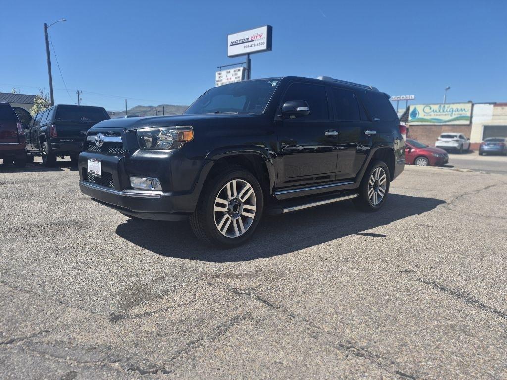 Toyota 4Runner SR5 4WD 2012