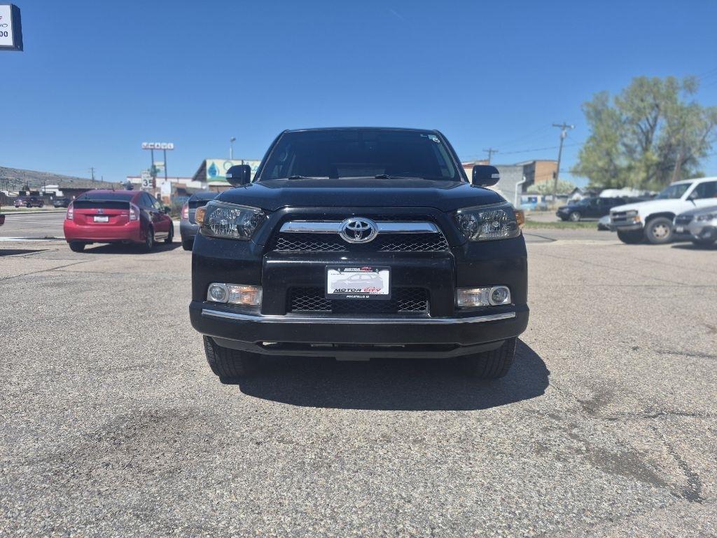 Toyota 4Runner SR5 4WD 2012