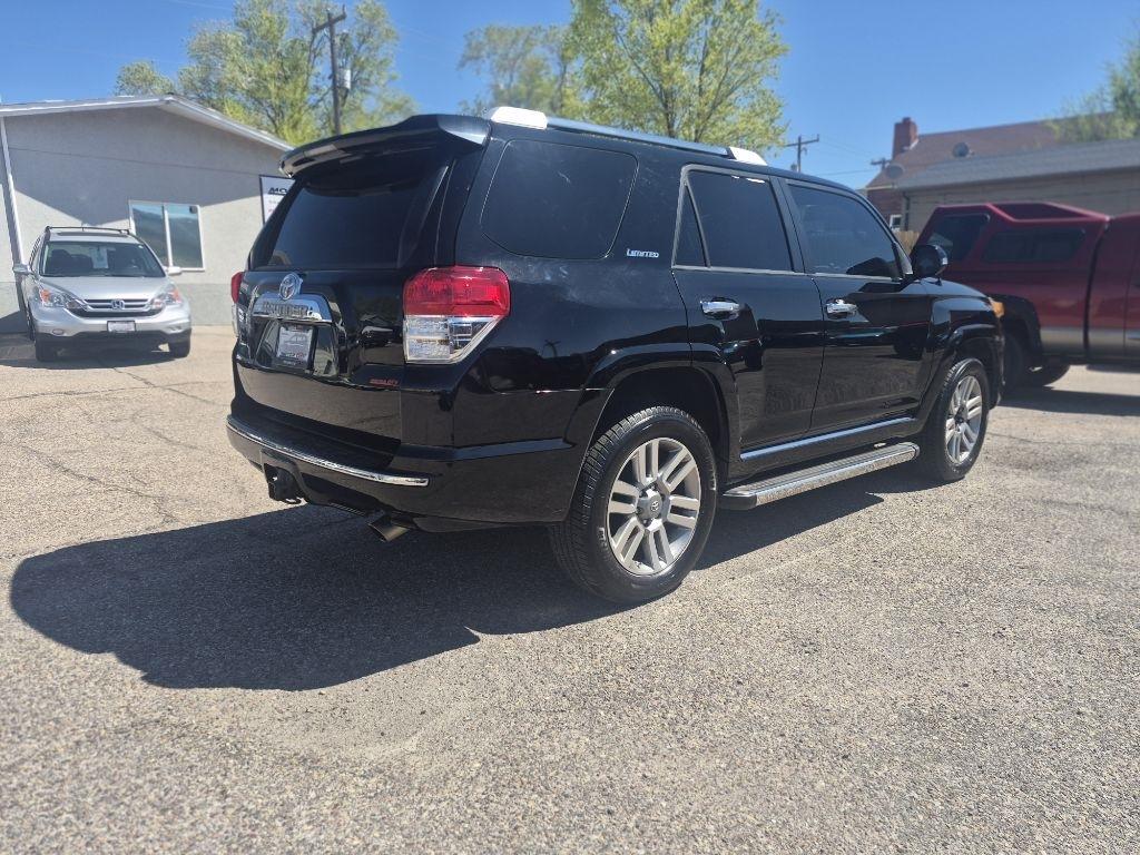 Toyota 4Runner SR5 4WD 2012