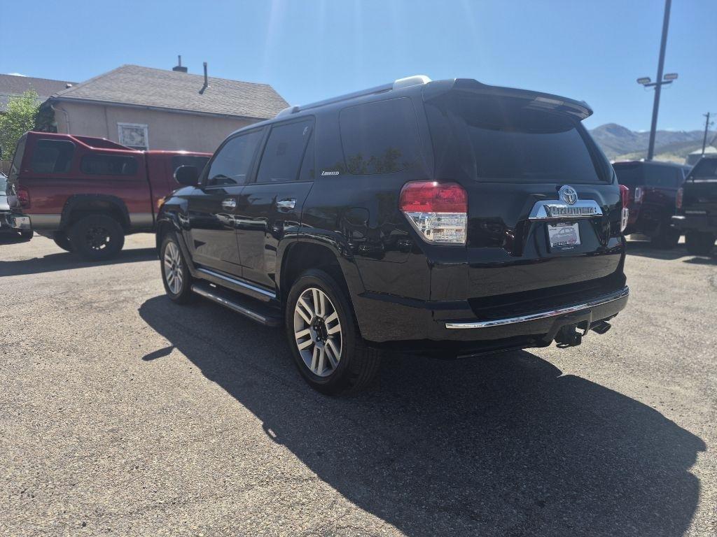 Toyota 4Runner SR5 4WD 2012