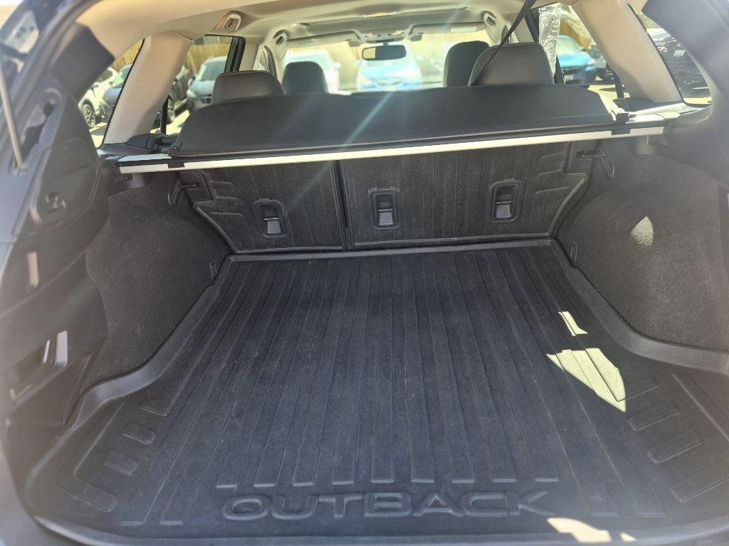 Subaru Outback 2.5i Limited 2016