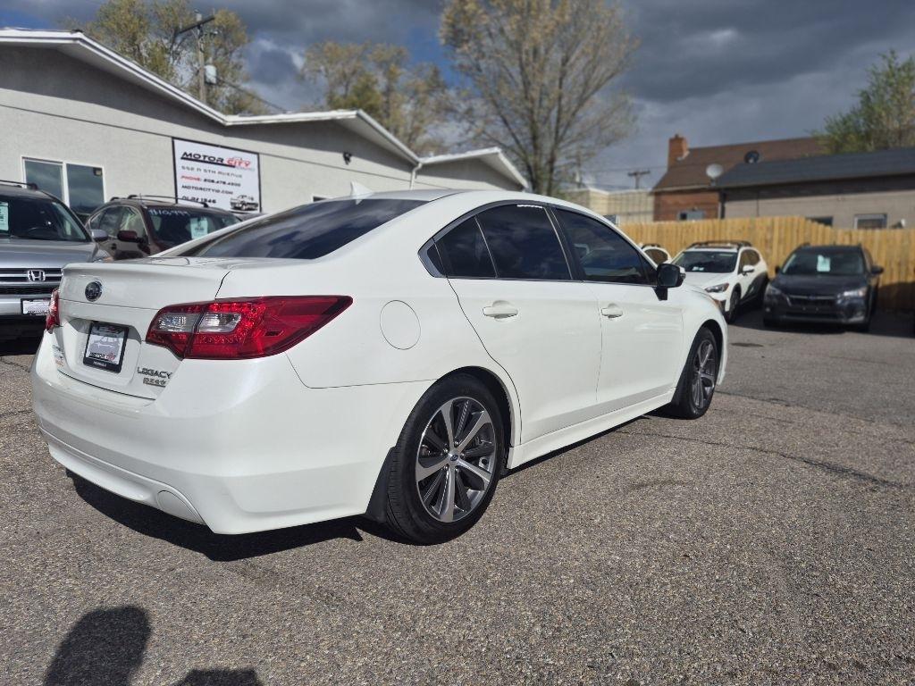 Subaru Legacy 2.5i Limited 2017