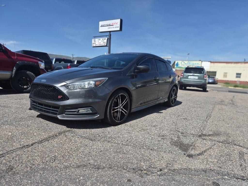 2016 Ford Focus ST Hatch