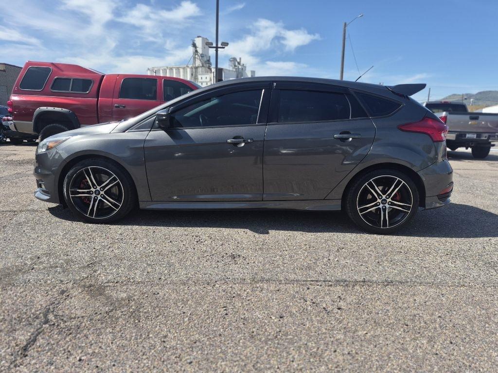 Ford Focus ST Hatch 2016