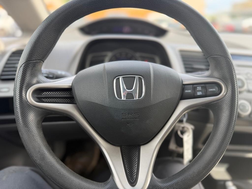 Honda Civic LX Sedan 5-Speed AT 2009