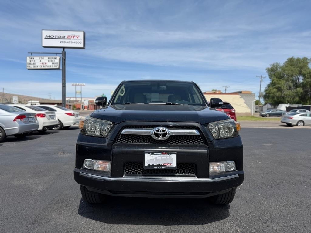 Toyota 4Runner SR5 4WD 2012