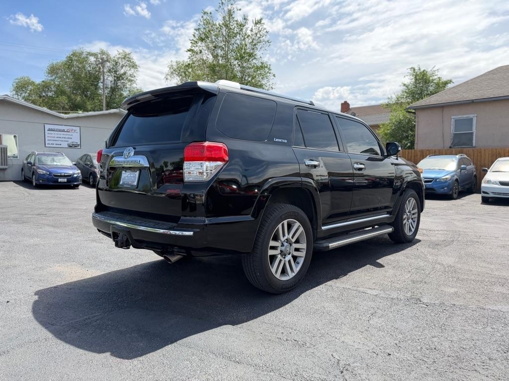 Toyota 4Runner SR5 4WD 2012