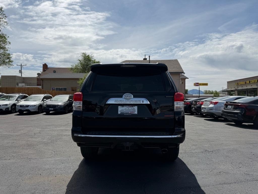 Toyota 4Runner SR5 4WD 2012