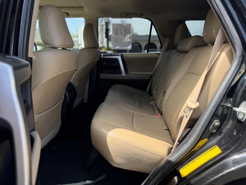 Toyota 4Runner SR5 4WD 2012