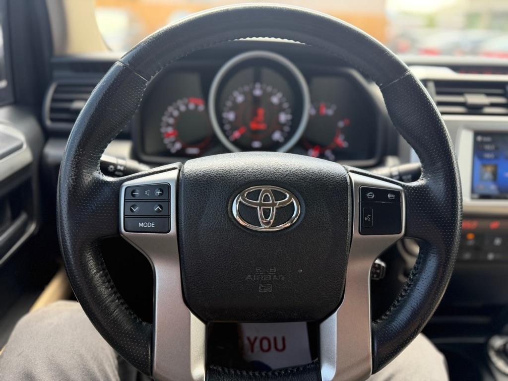 Toyota 4Runner SR5 4WD 2012