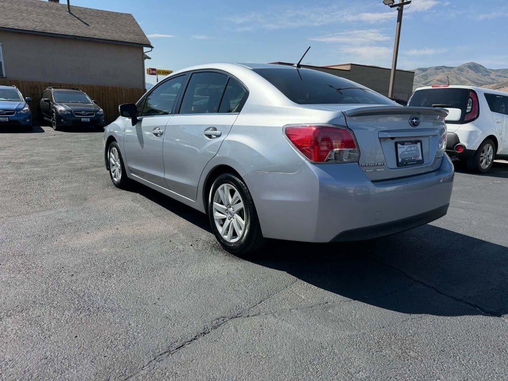 Subaru Impreza 2.0i Premium PZEV 4-Door 2015