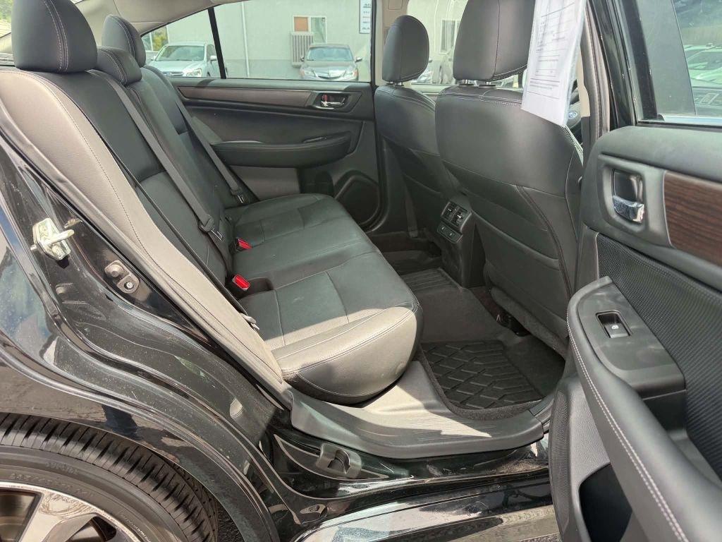 Subaru Legacy 2.5i Limited 2015