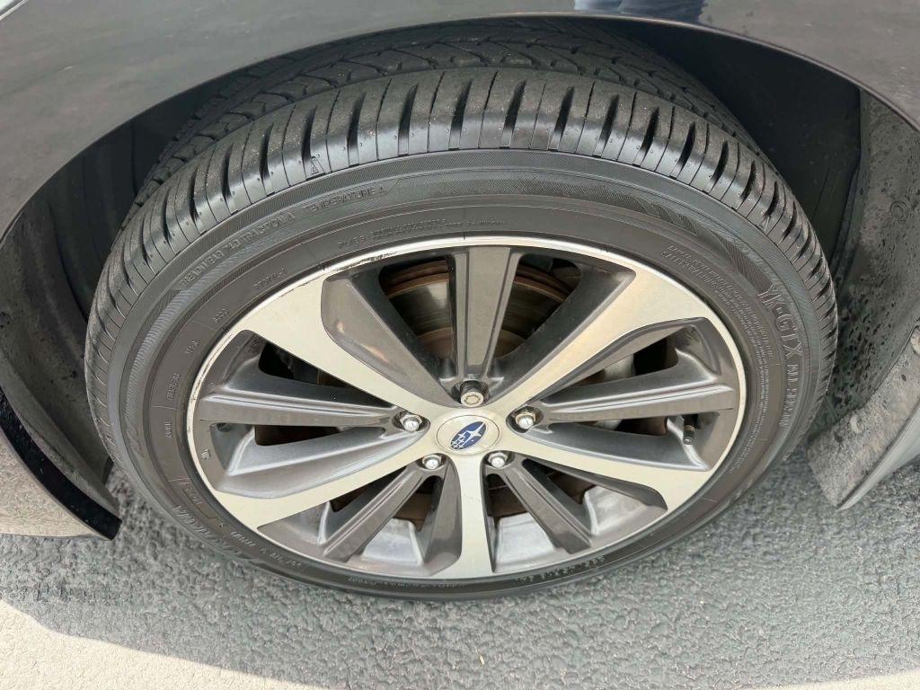 Subaru Legacy 2.5i Limited 2015