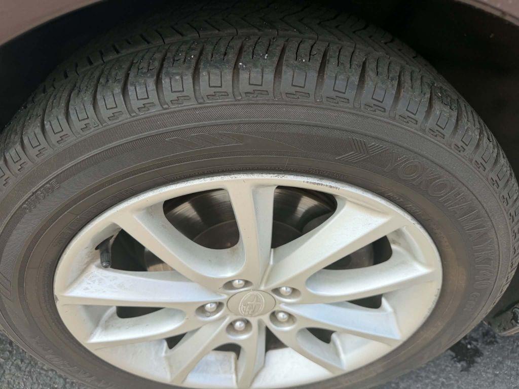 Subaru Impreza Premium 4-Door 2012