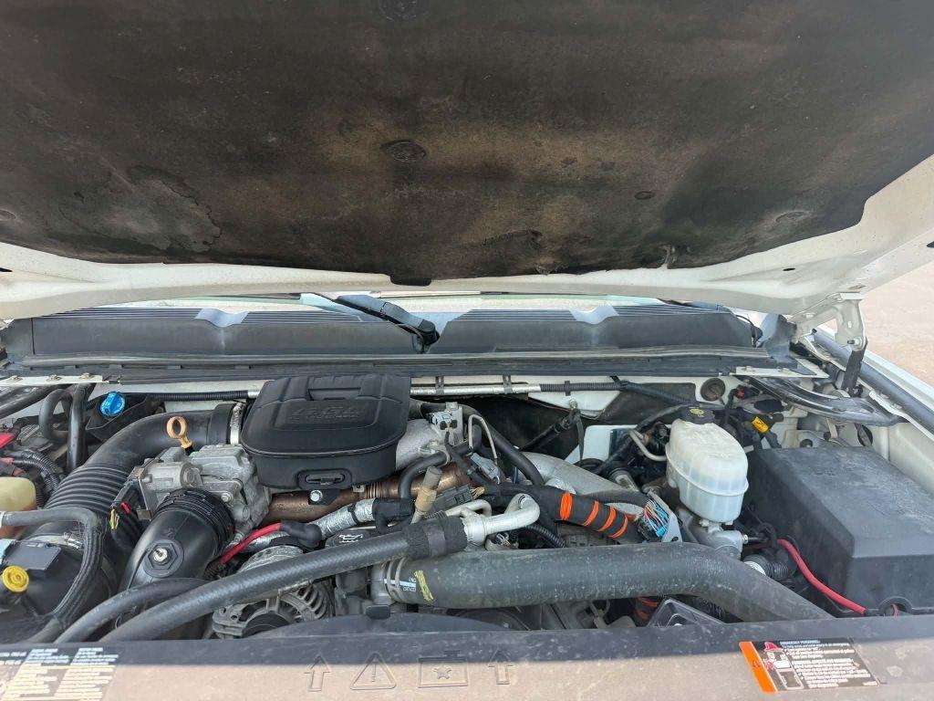 Chevrolet Silverado 3500HD LT Crew Cab 4WD 2011