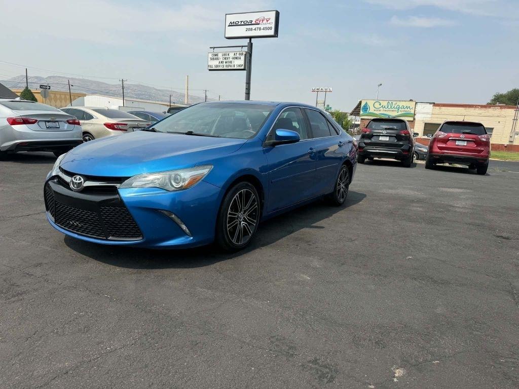 Toyota Camry LE 2016