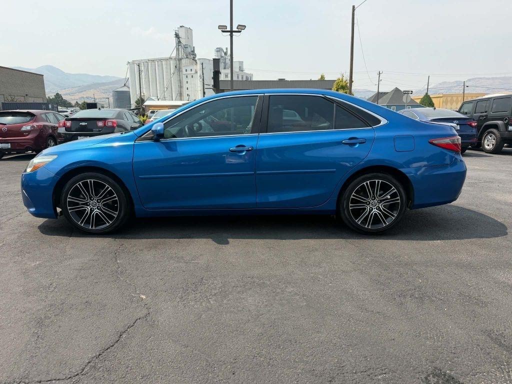 Toyota Camry LE 2016