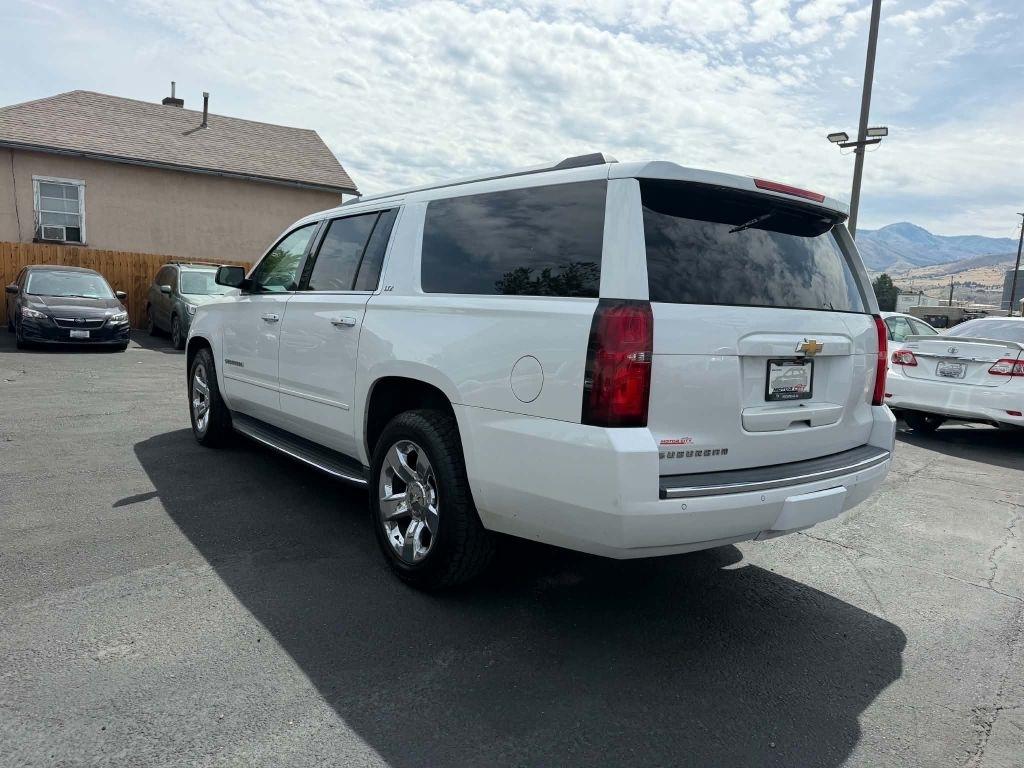 Chevrolet Suburban LTZ 4WD 2016
