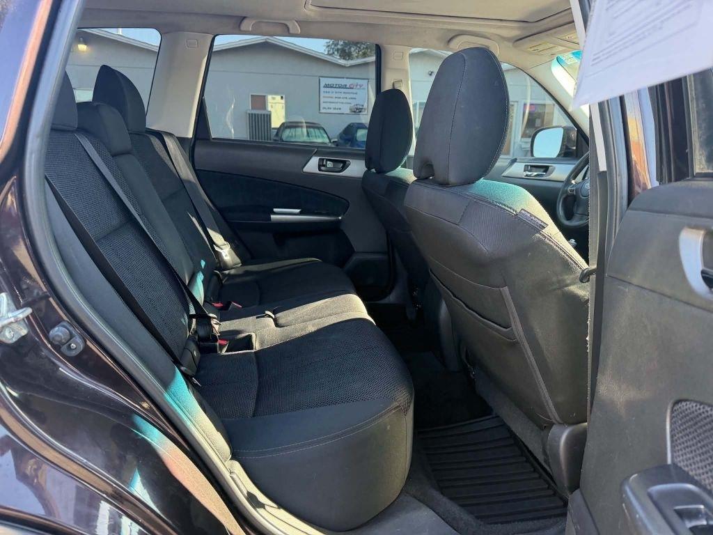 Subaru Forester 2.5X 2013