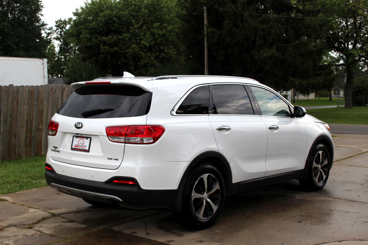 2017 Kia Sorento EX V6 photo 9