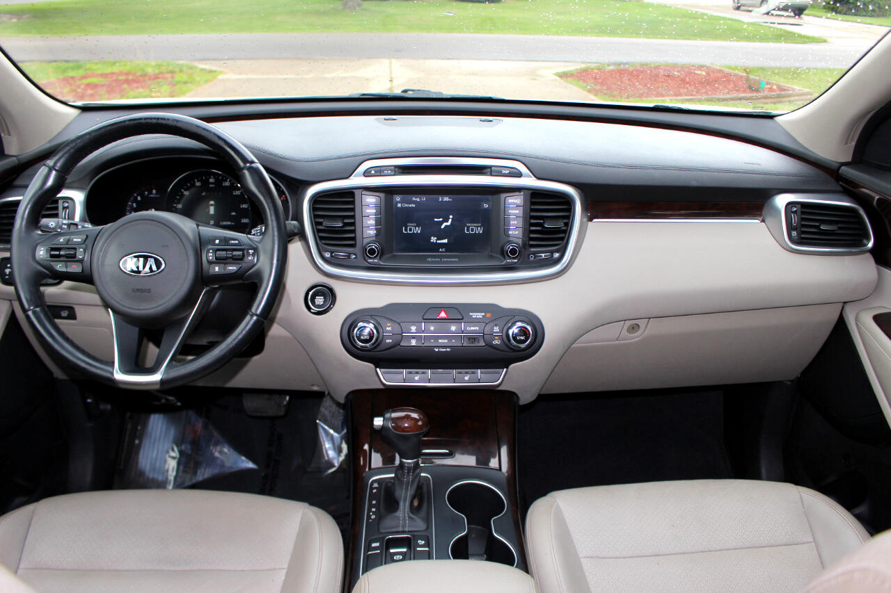 2017 Kia Sorento EX V6 photo 31