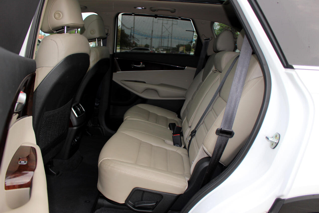 2017 Kia Sorento EX V6 photo 33