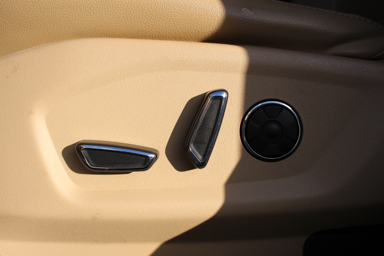 Ford Explorer Limited FWD 2017