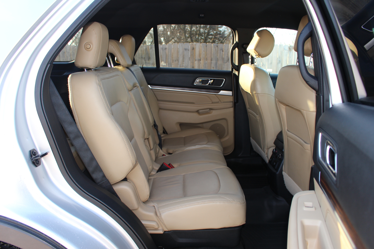 Ford Explorer Limited FWD 2017