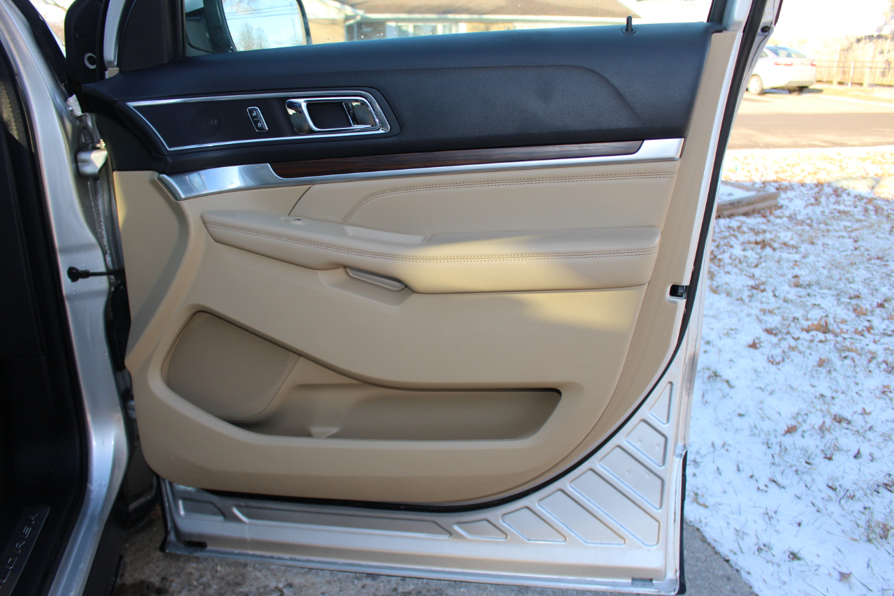 Ford Explorer Limited FWD 2017