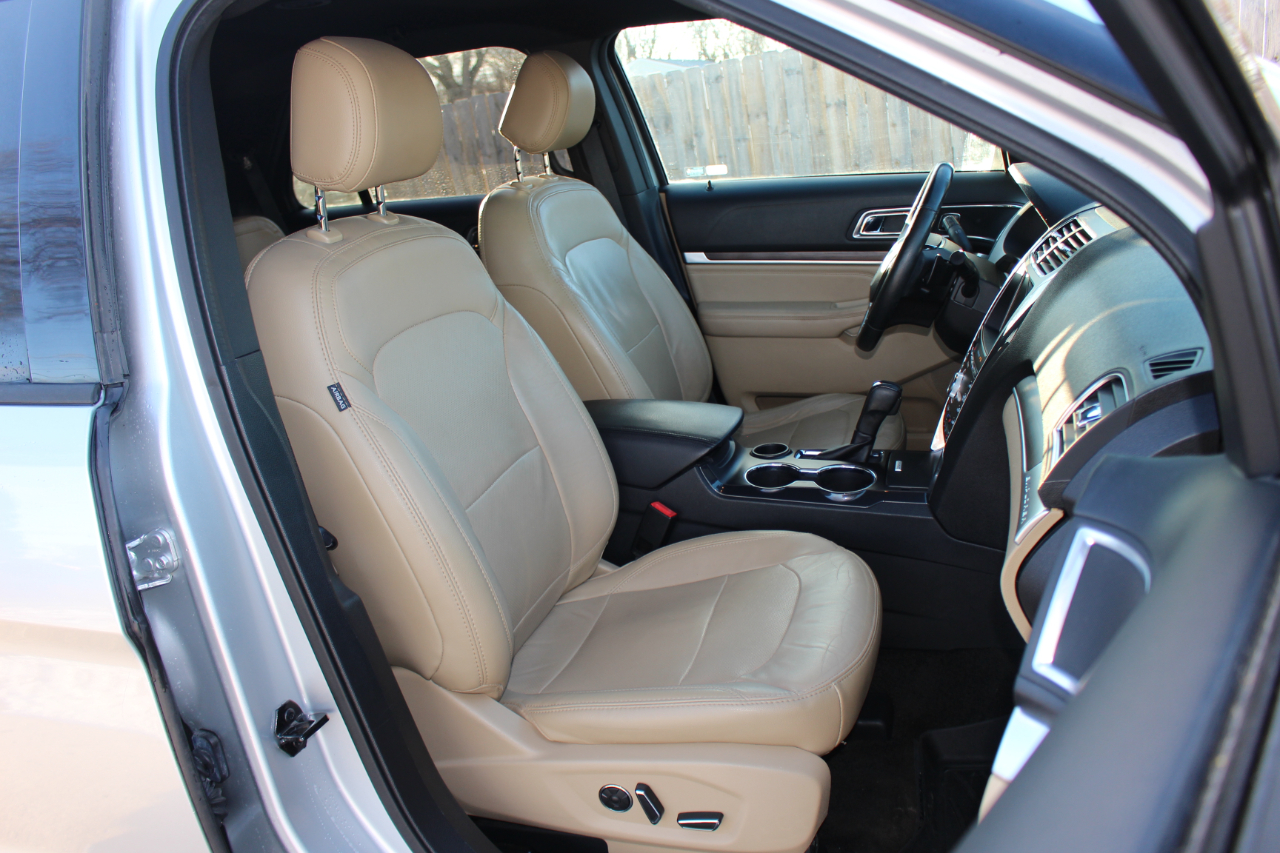 Ford Explorer Limited FWD 2017