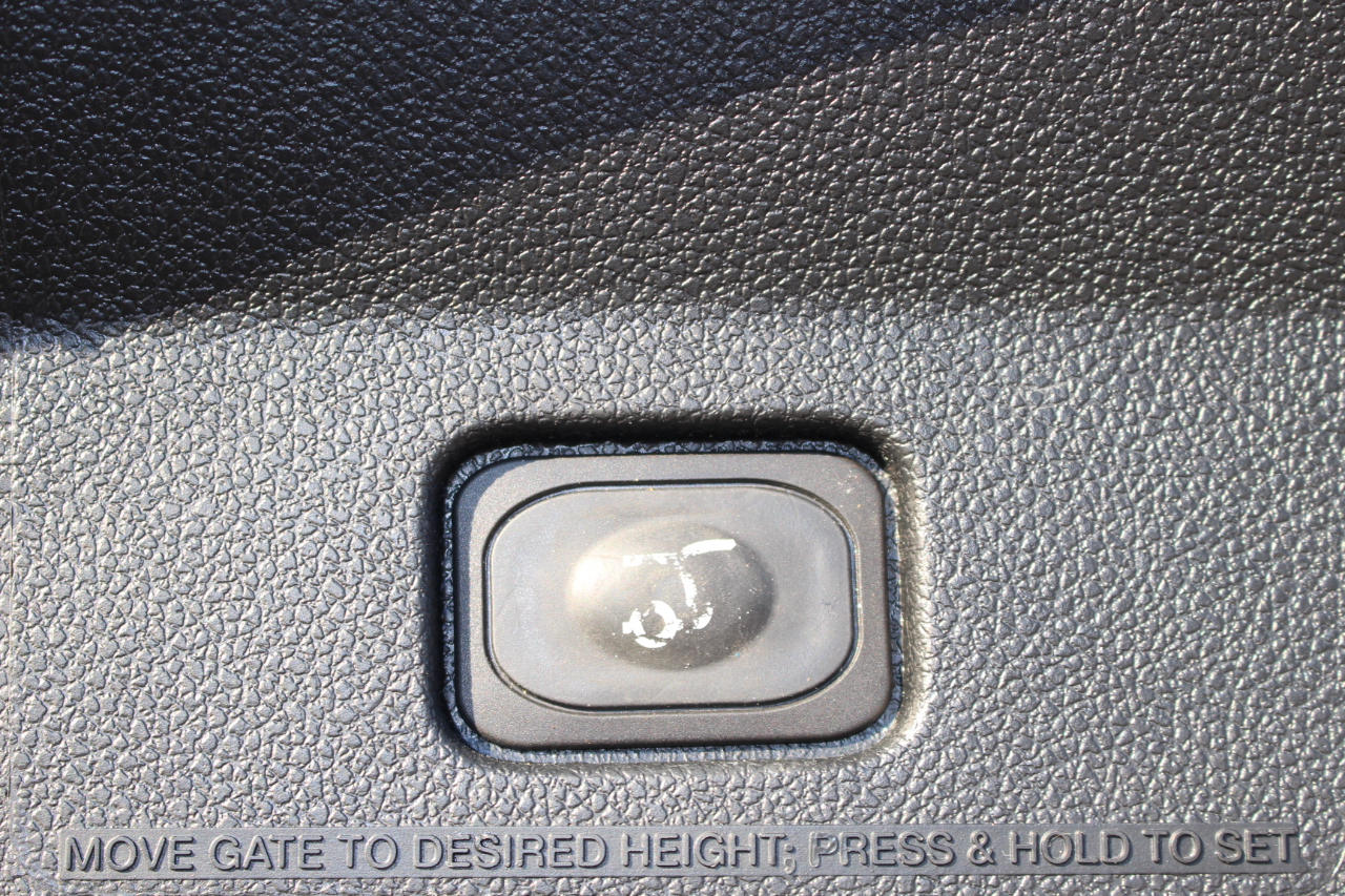 Ford Explorer Limited FWD 2017