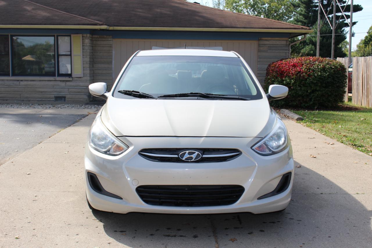 Hyundai Accent SE 2016