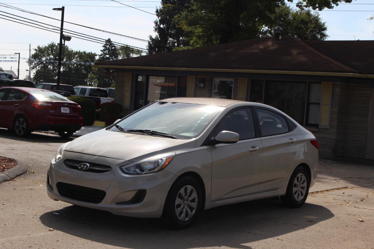 Hyundai Accent SE 2016