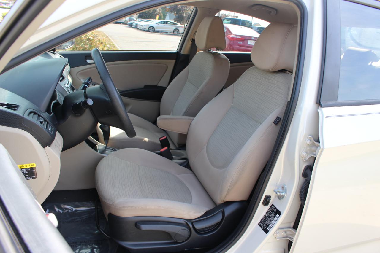 Hyundai Accent SE 2016